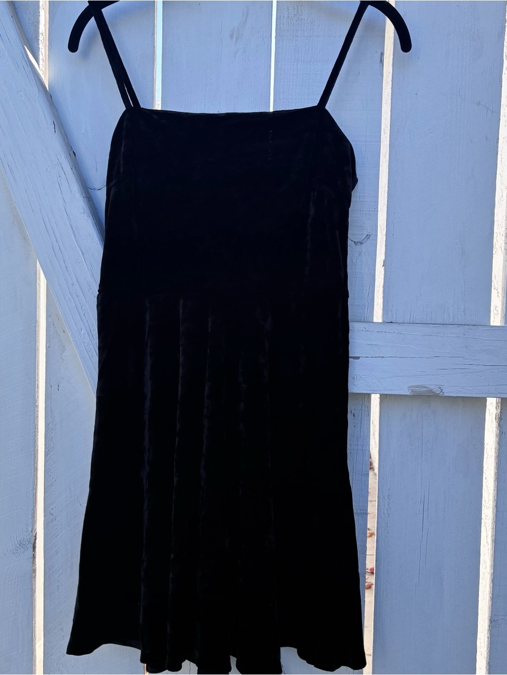 FOREVER 21 Women’s Black Velvet Slip Dress Square Neck Spaghetti Strap Midi Sz S